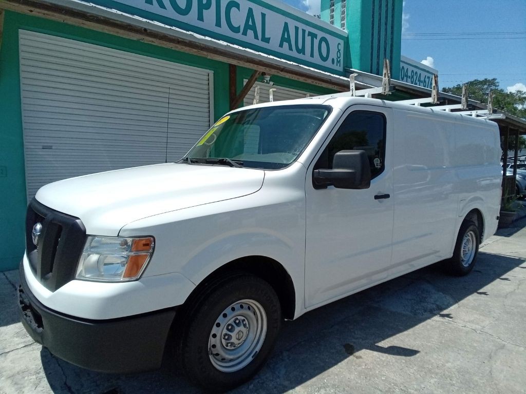 2017 Nissan NV Image 1