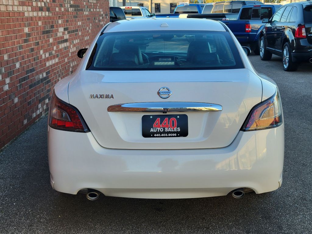2012 Nissan Maxima Image 5
