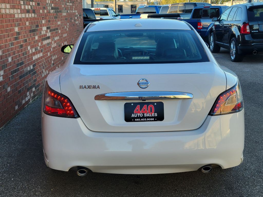 2012 Nissan Maxima Image 6