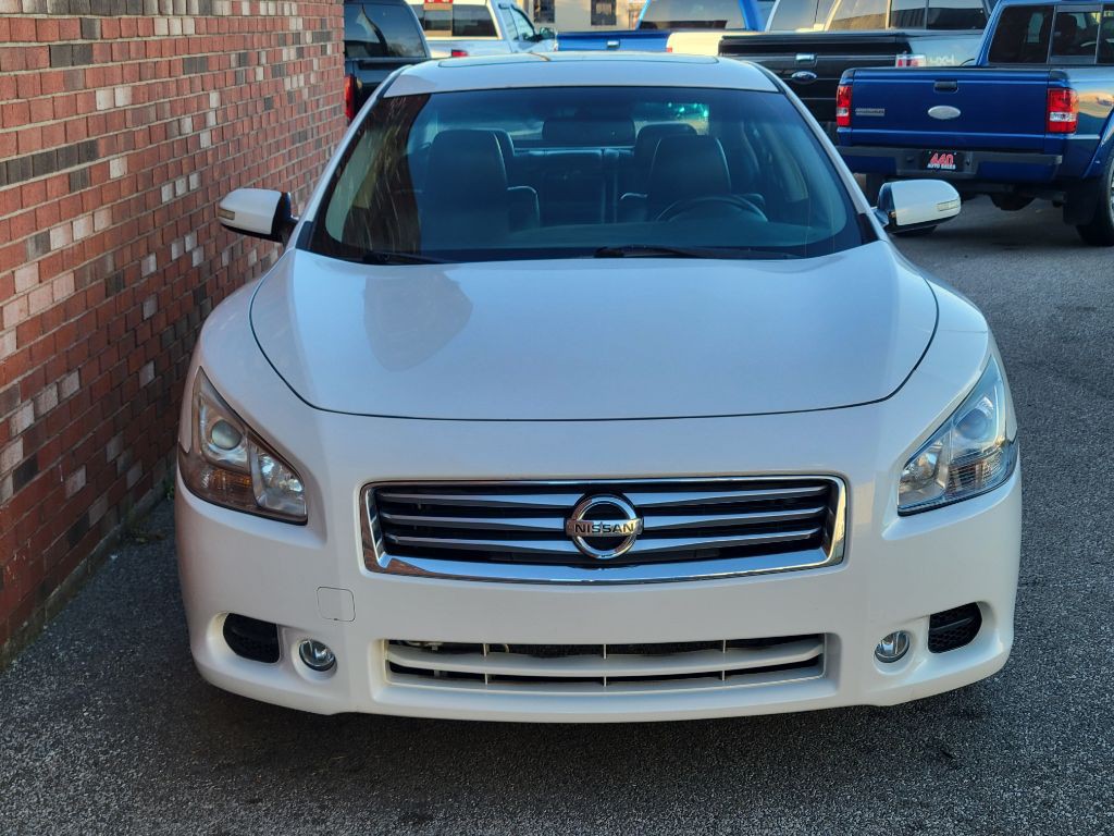 2012 Nissan Maxima Image 10