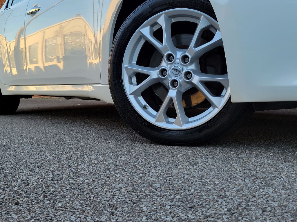 2012 Nissan Maxima Image 11