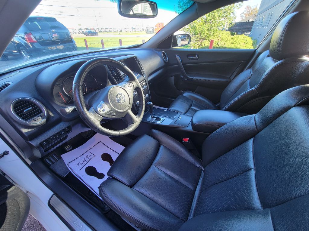 2012 Nissan Maxima Image 12