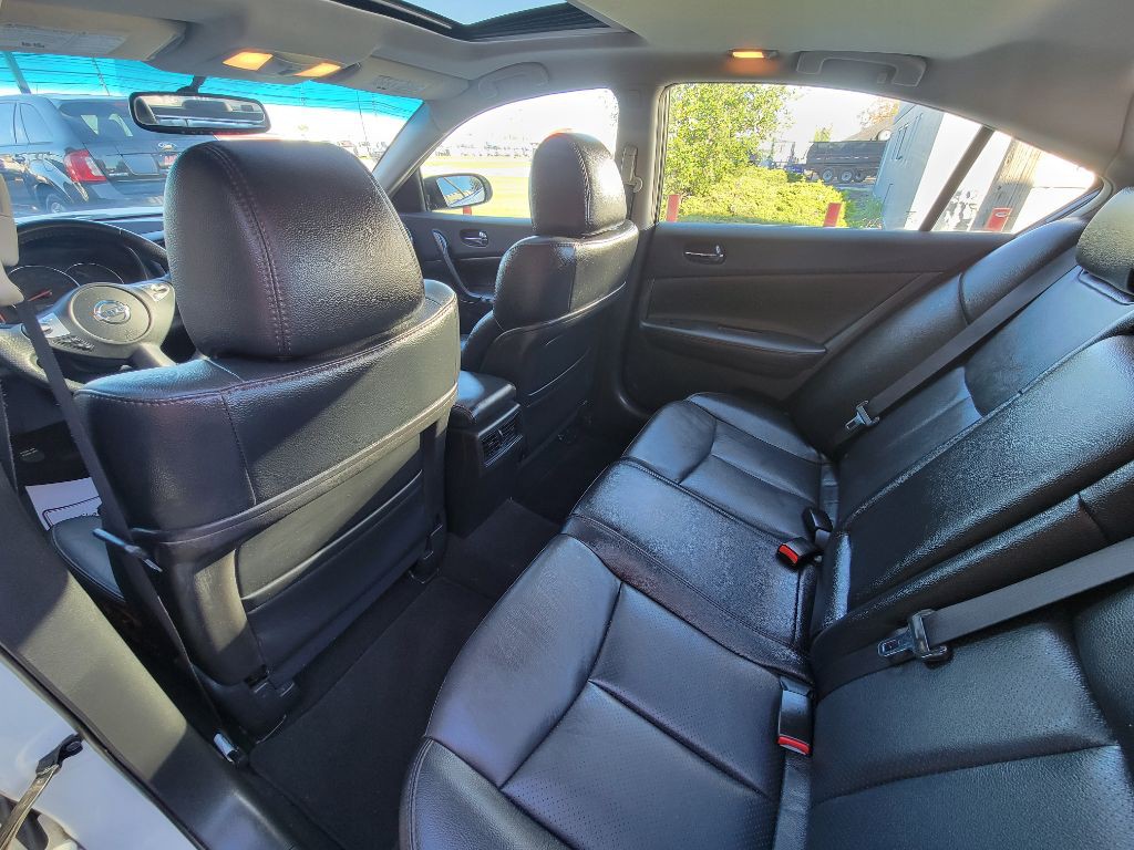 2012 Nissan Maxima Image 14
