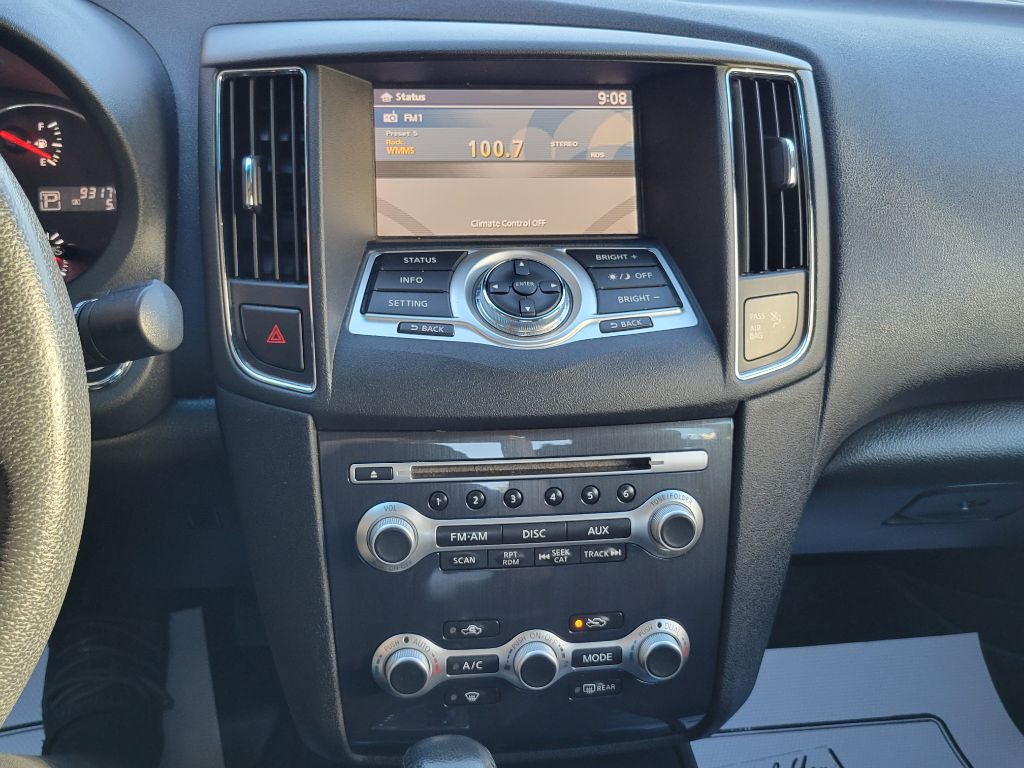 2012 Nissan Maxima Image 22