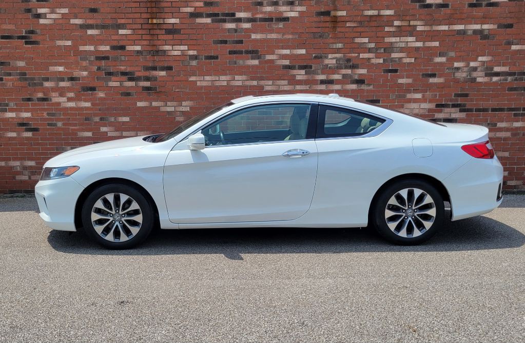 2015 Honda Accord Image 4