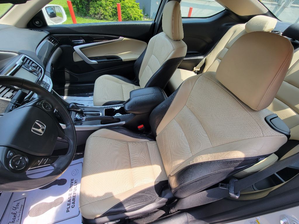 2015 Honda Accord Image 13