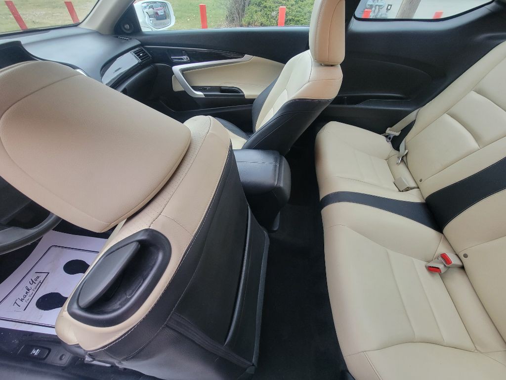 2015 Honda Accord Image 14
