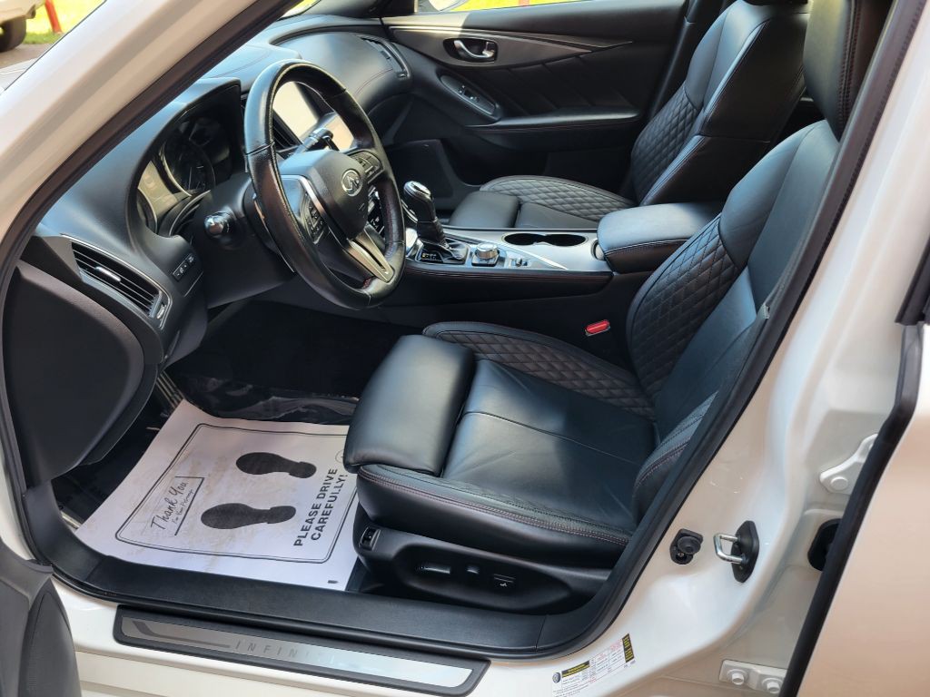 2019 INFINITI Q50 Image 14