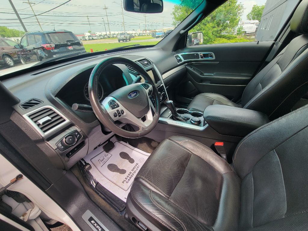 2014 Ford Explorer Image 11
