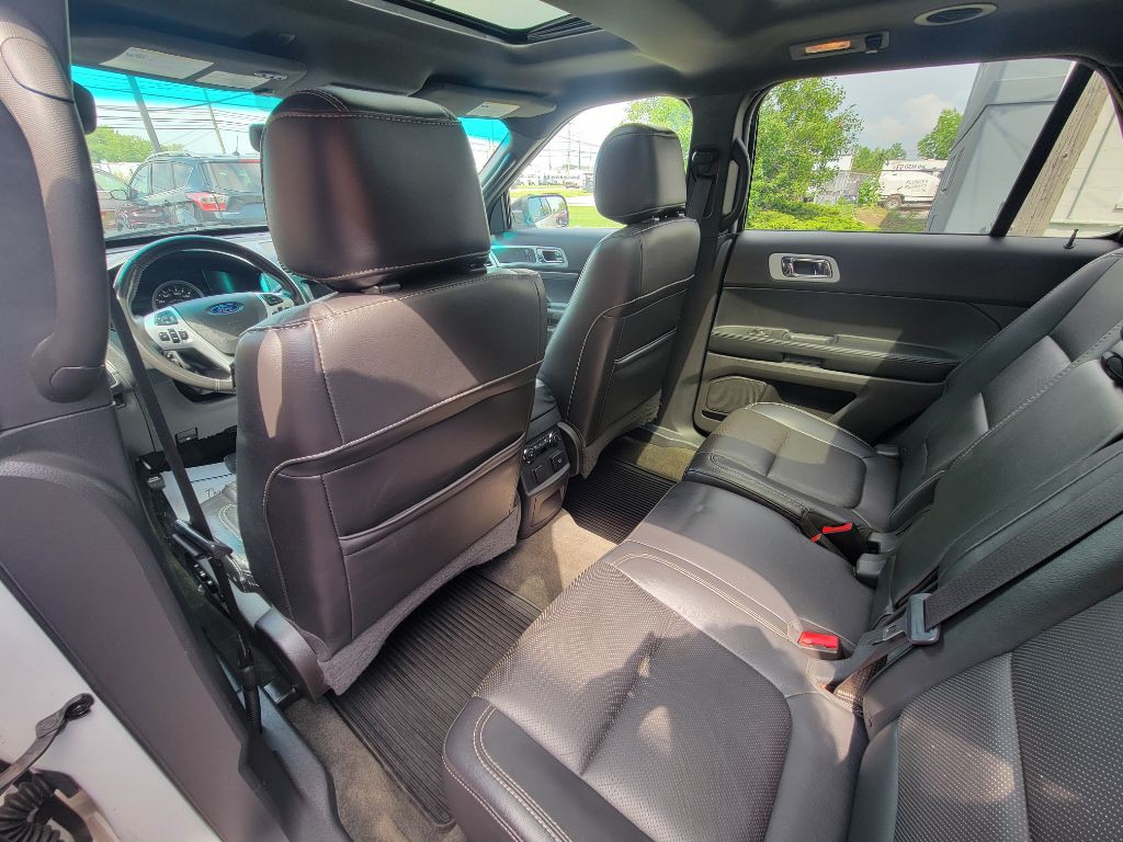 2014 Ford Explorer Image 14