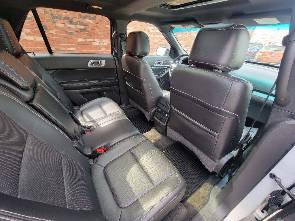 2014 Ford Explorer Image 18