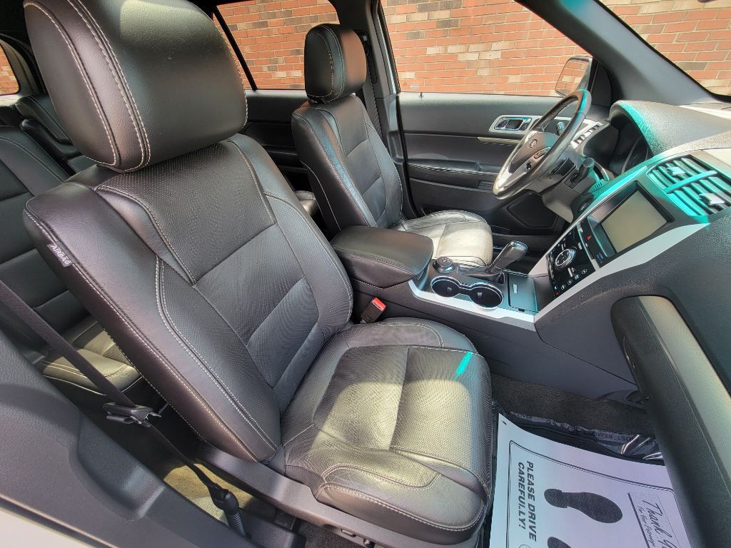 2014 Ford Explorer Image 21