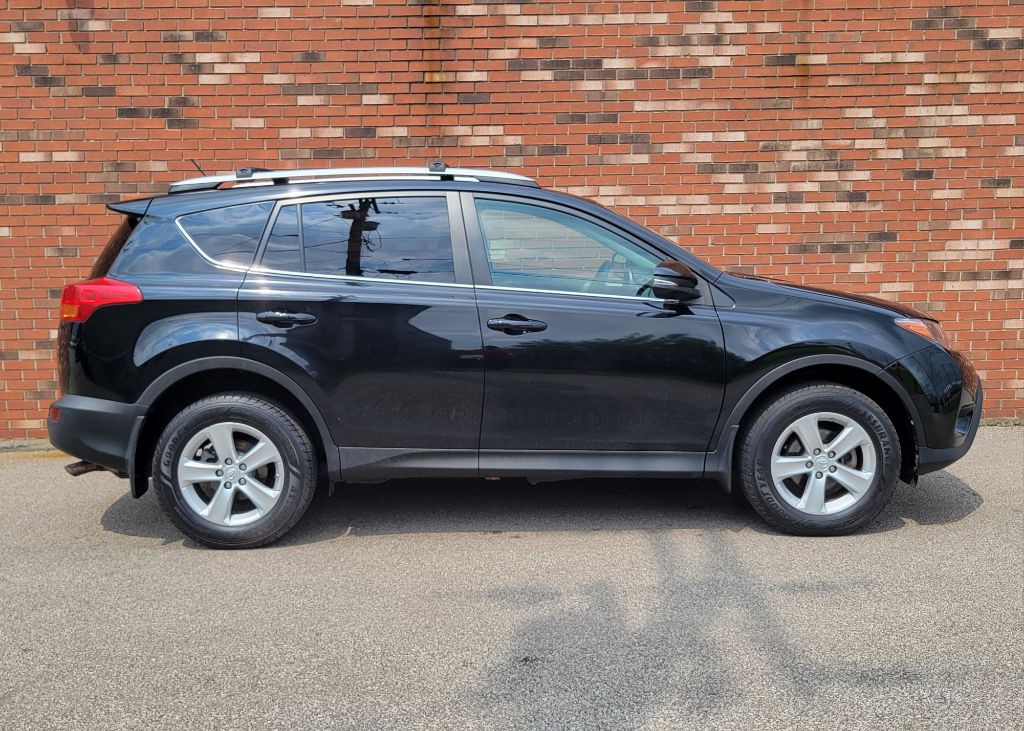 2013 Toyota Rav4 Image 8