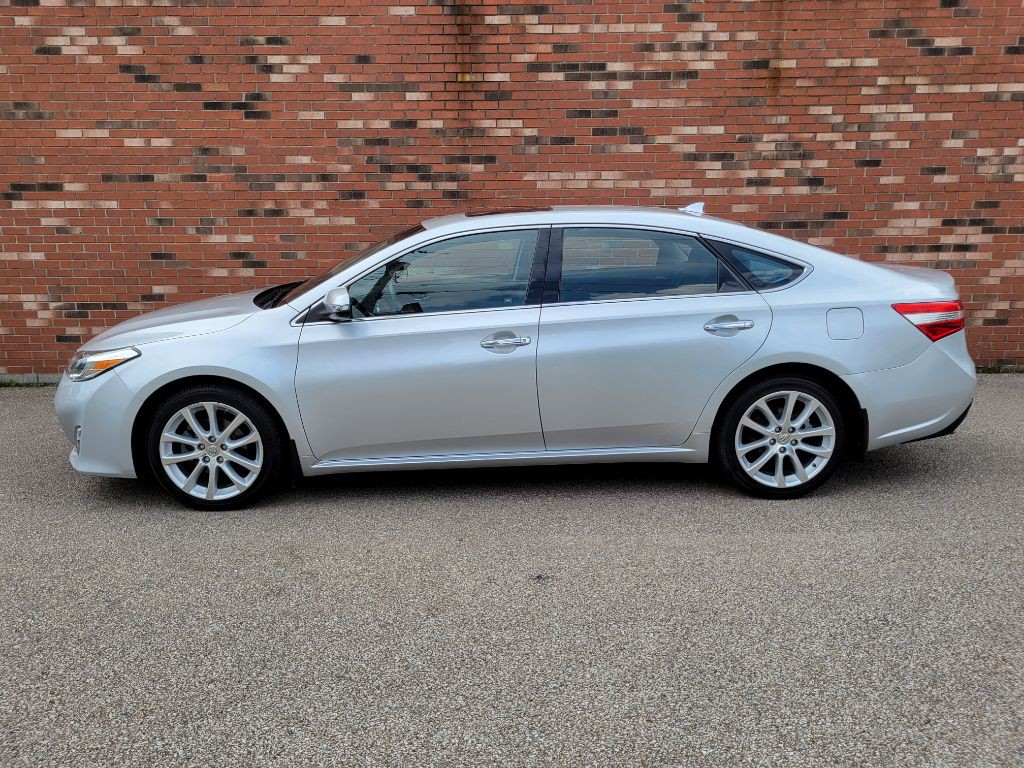 2013 Toyota Avalon Image 3
