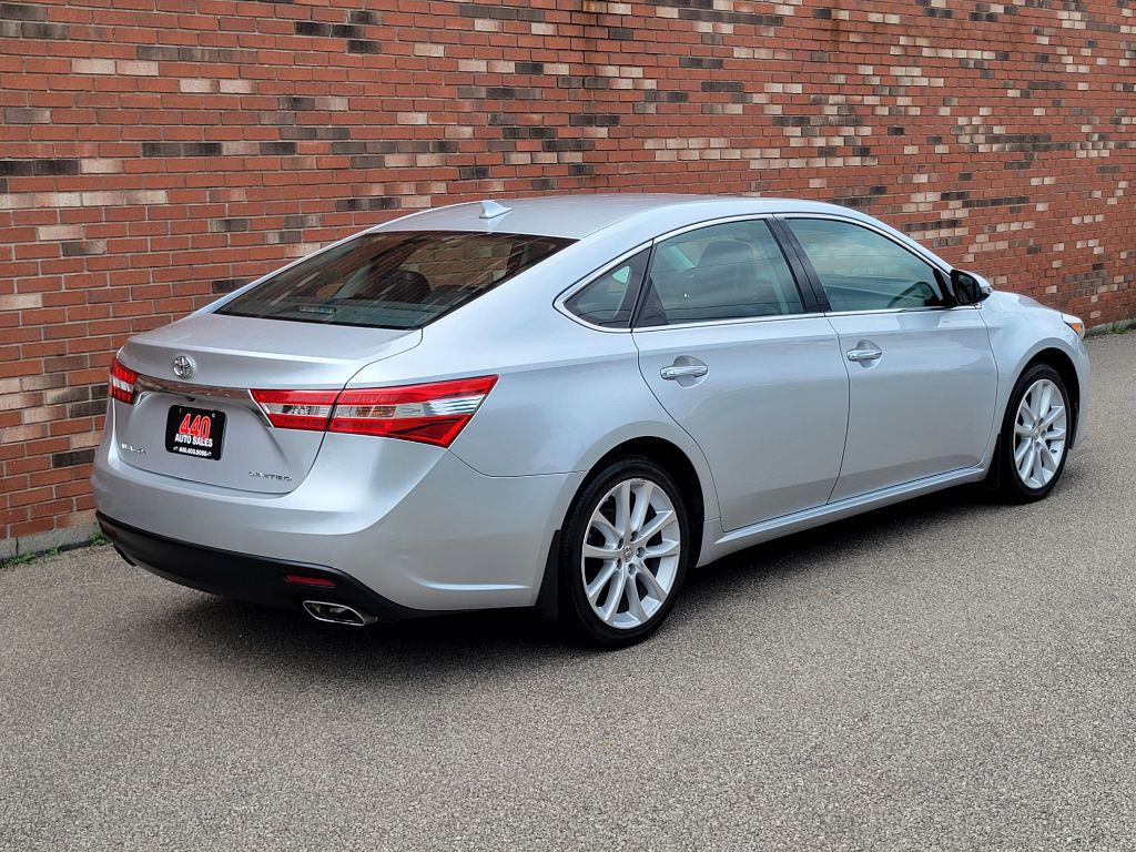 2013 Toyota Avalon Image 6