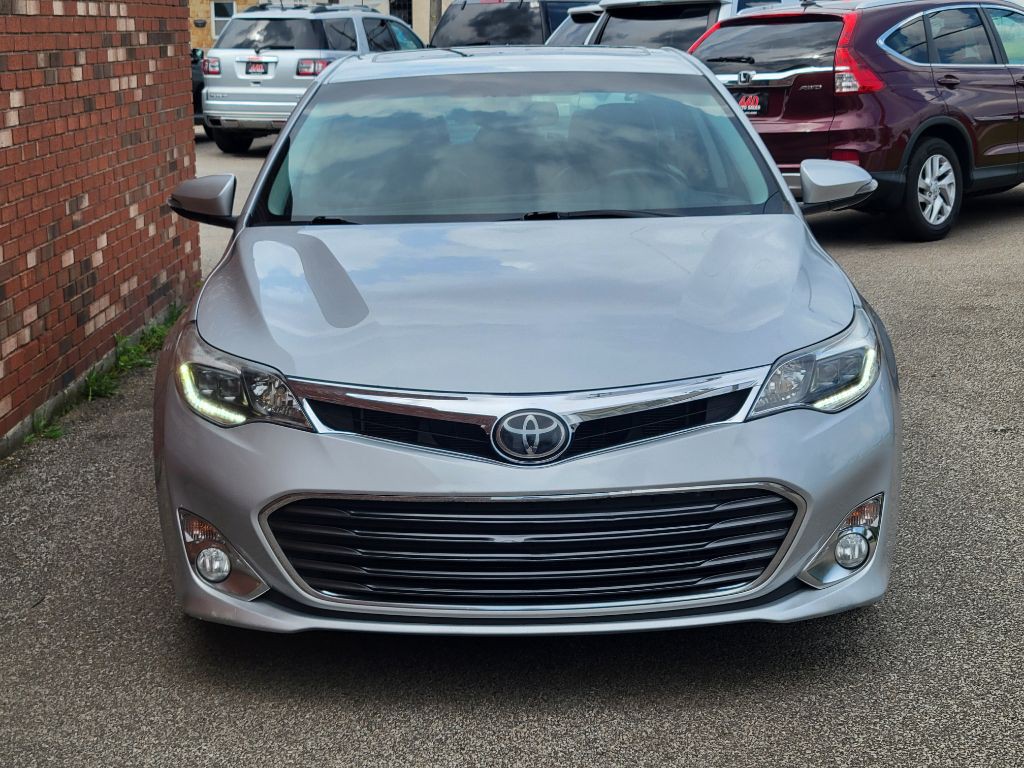 2013 Toyota Avalon Image 9