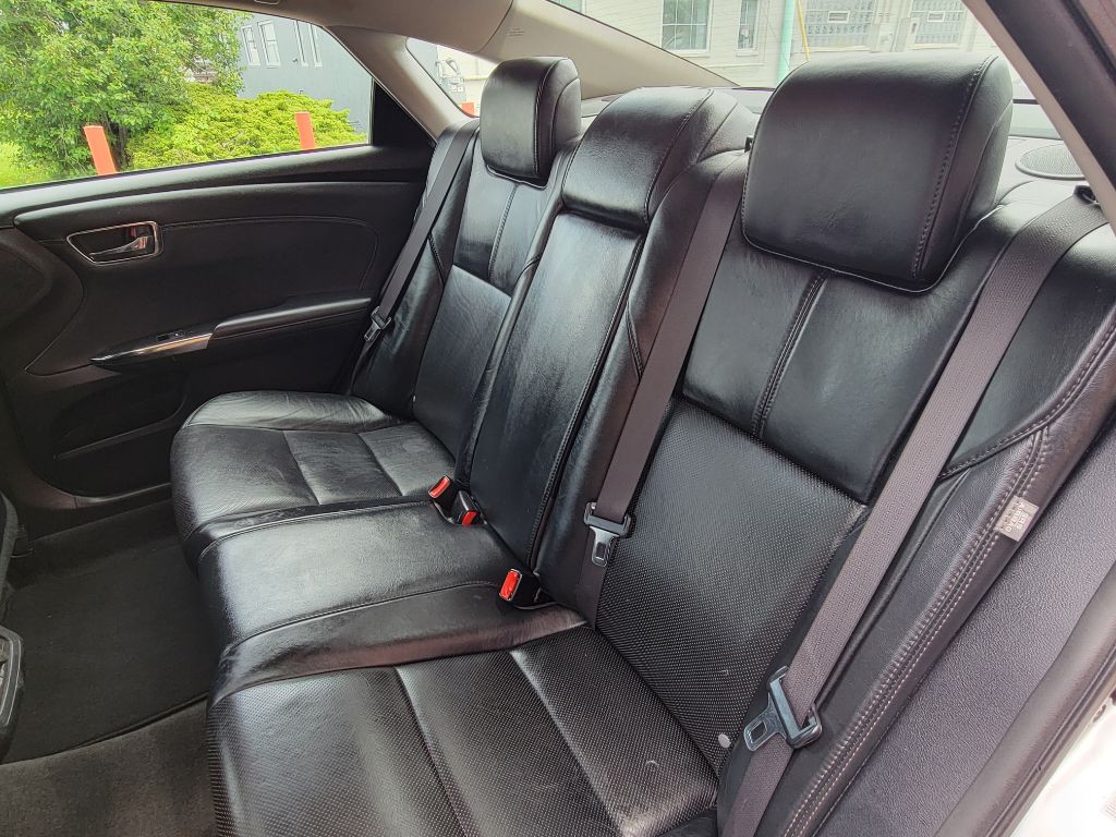 2013 Toyota Avalon Image 14