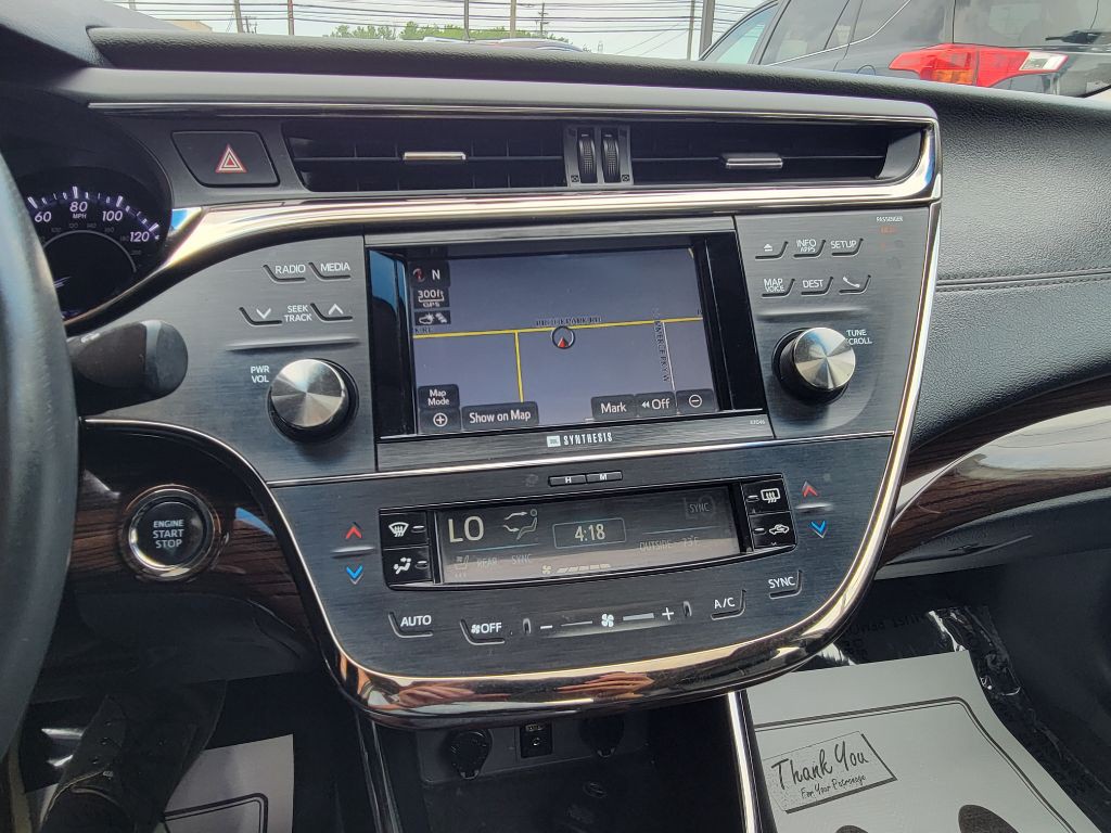 2013 Toyota Avalon Image 23