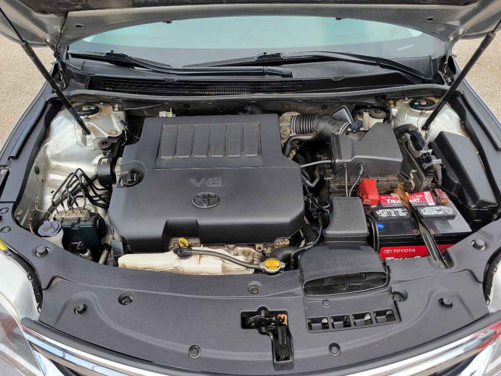 2013 Toyota Avalon Image 31