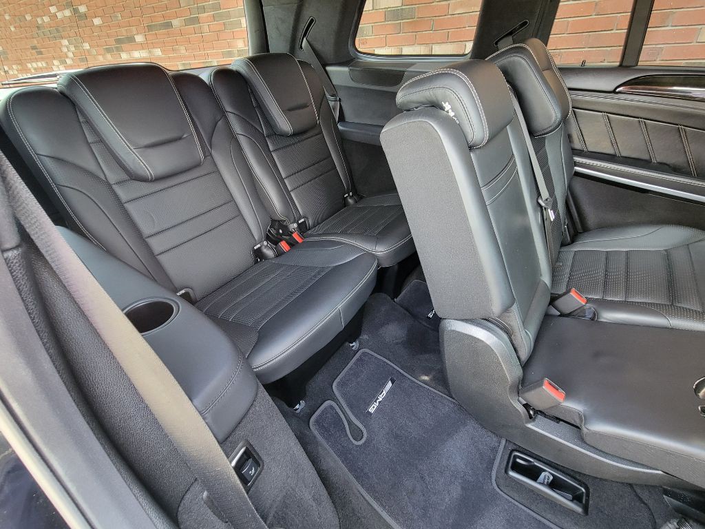 2016 Mercedes-Benz GL-Class Image 33