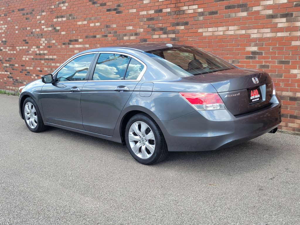 2010 Honda Accord Image 5