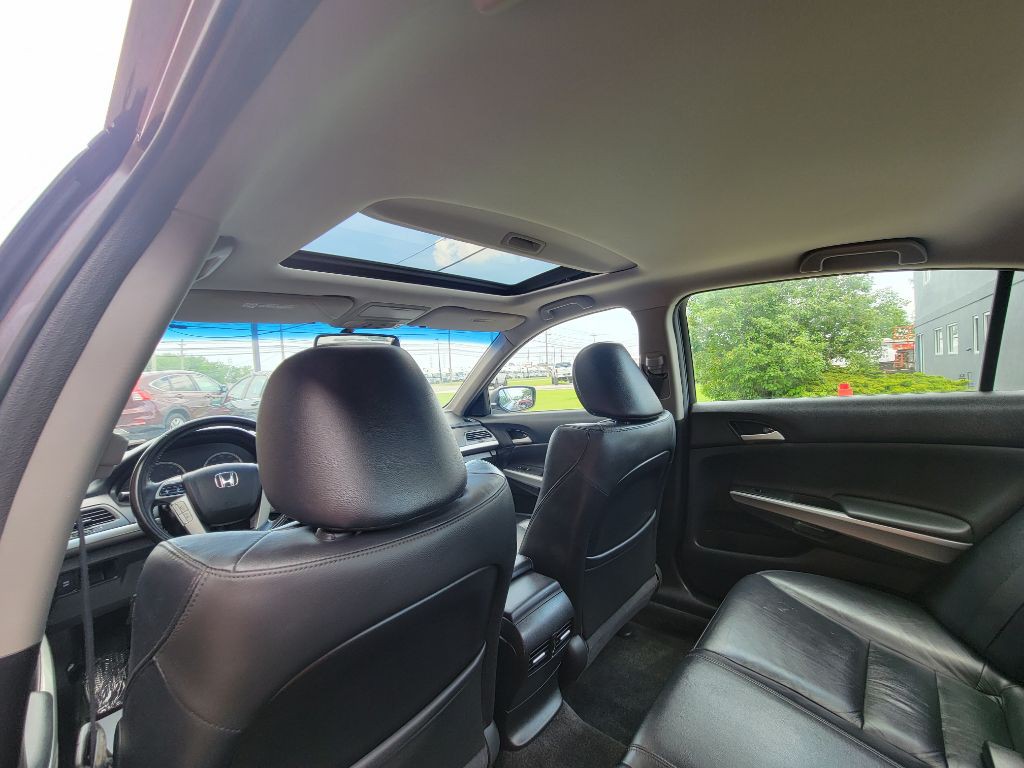 2010 Honda Accord Image 21