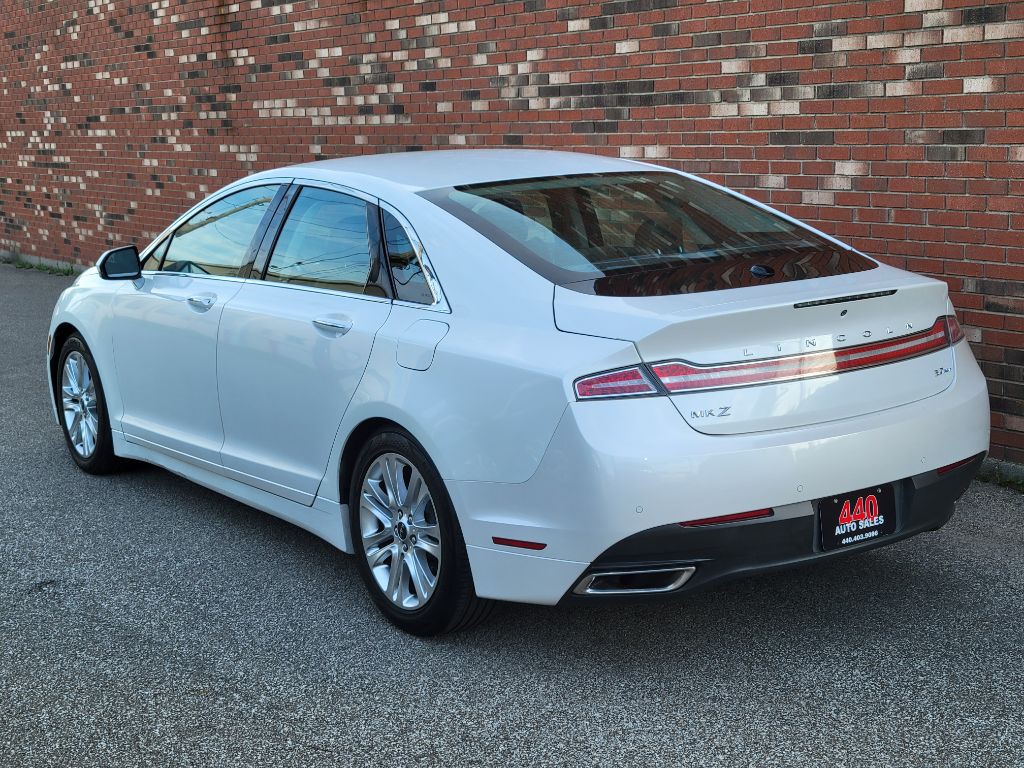 2014 Lincoln MKZ Image 4