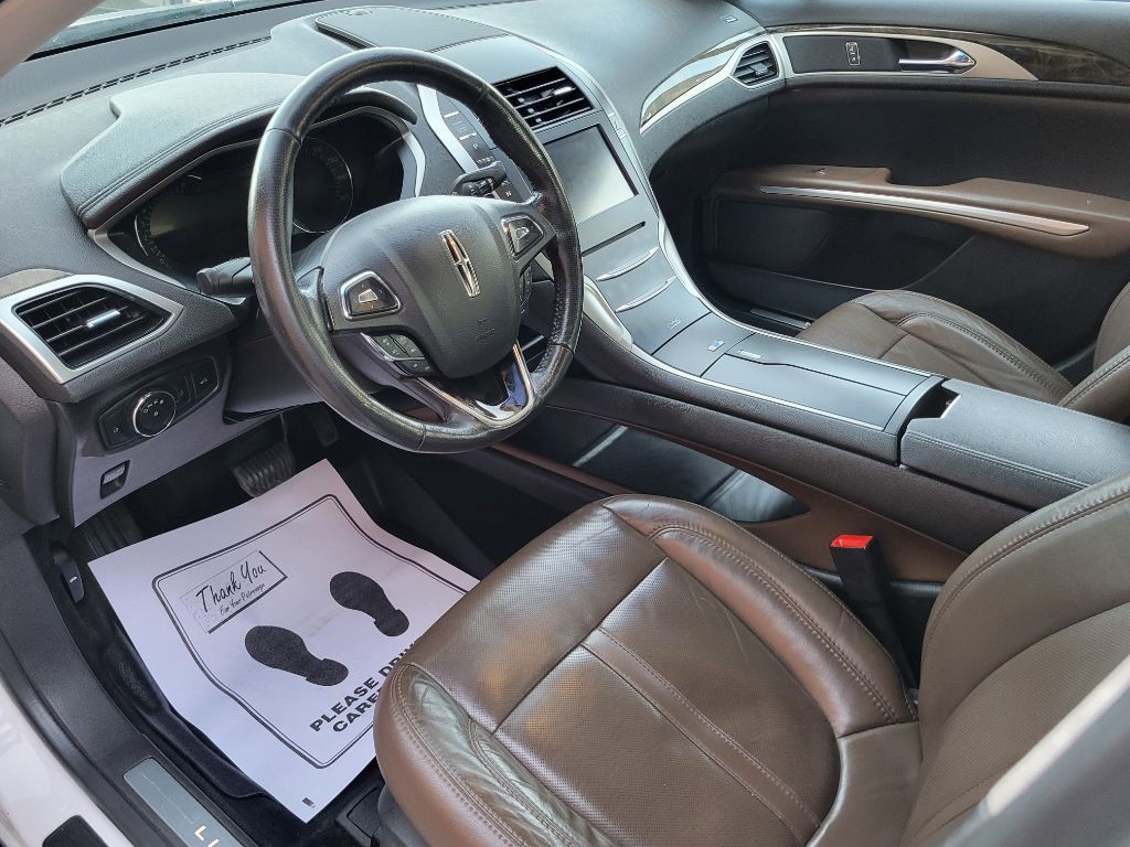 2014 Lincoln MKZ Image 13