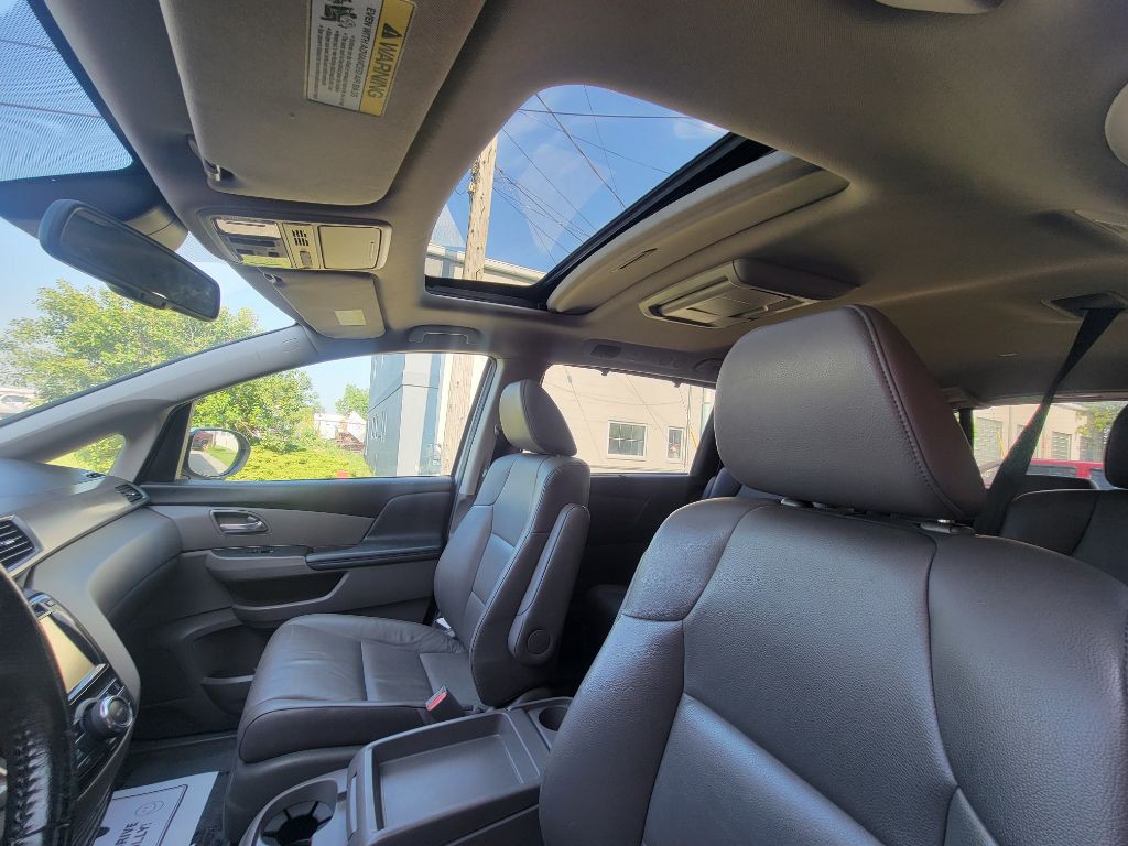 2014 Honda Odyssey Image 13