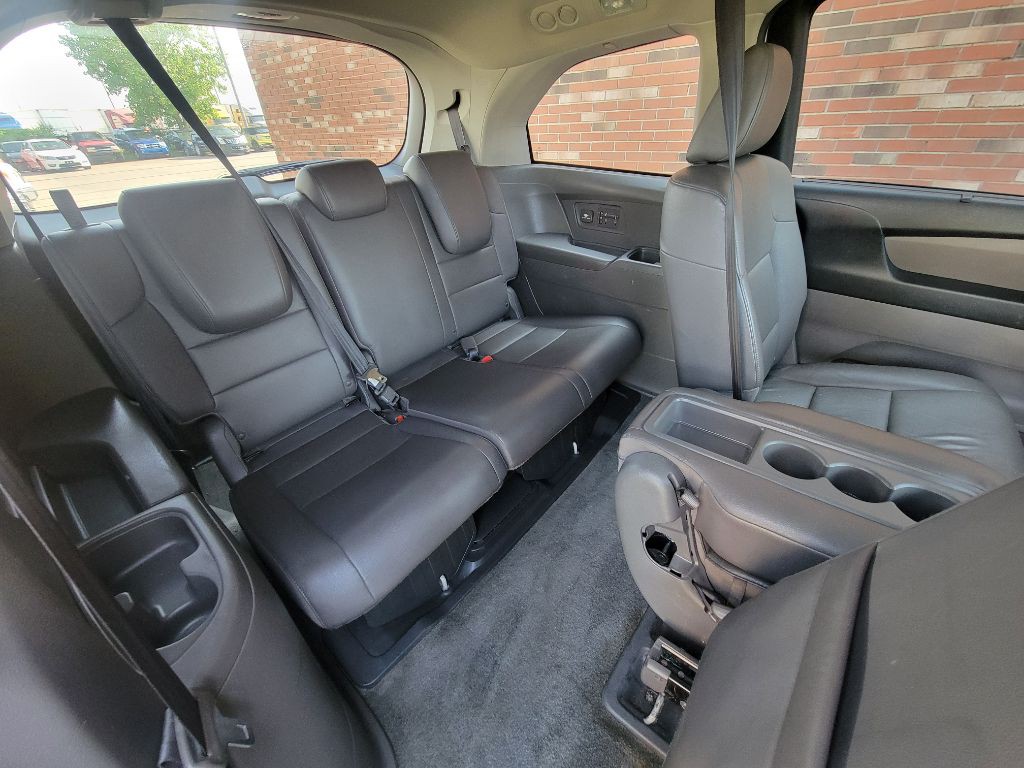 2014 Honda Odyssey Image 17