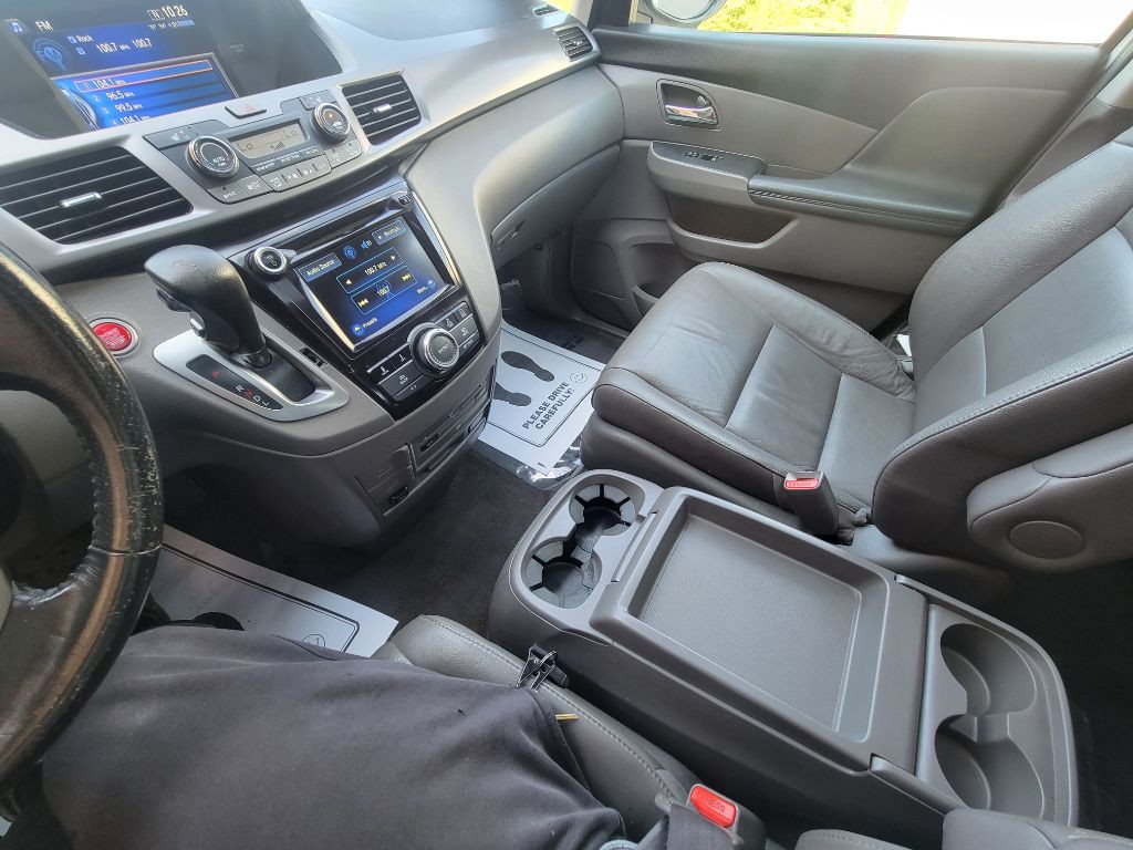 2014 Honda Odyssey Image 22