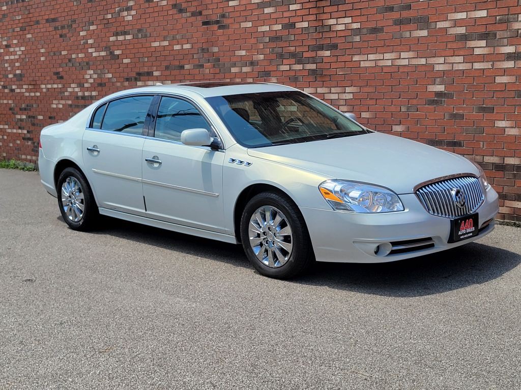 2010 Buick Lucerne Image 9