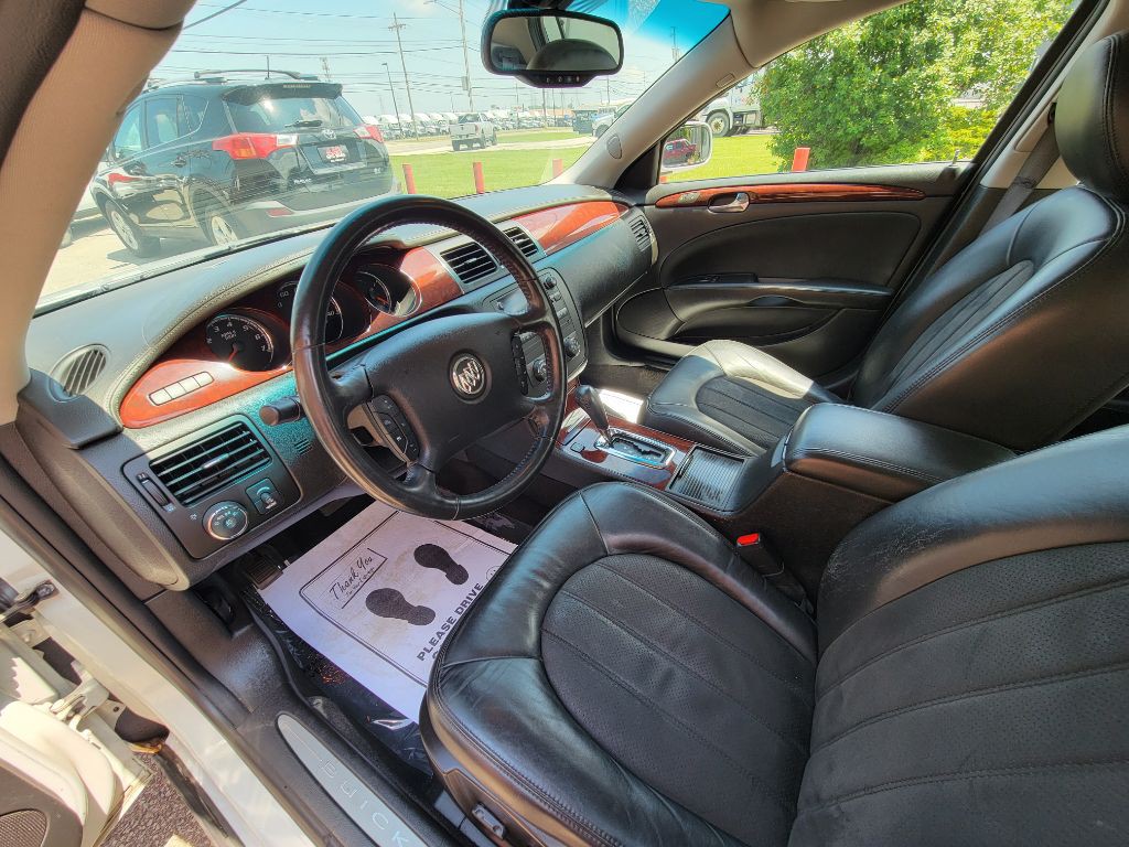 2010 Buick Lucerne Image 11