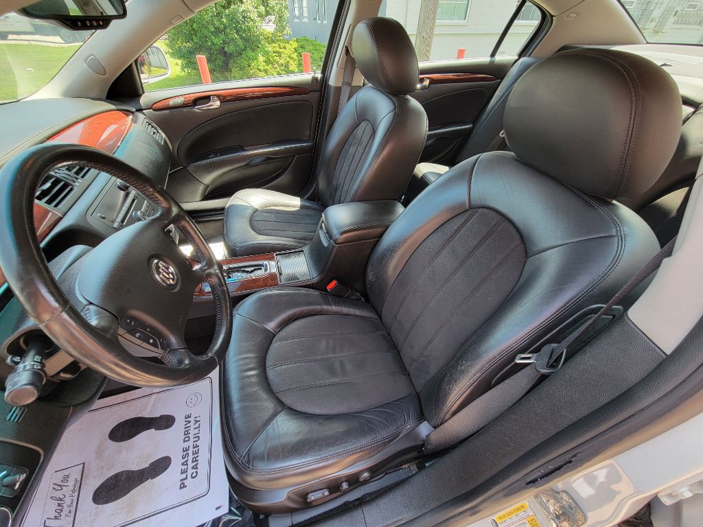 2010 Buick Lucerne Image 13