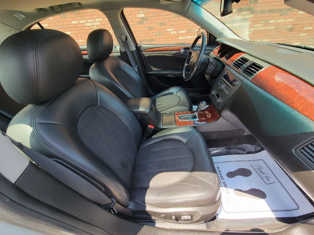 2010 Buick Lucerne Image 19