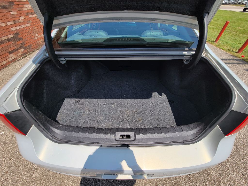 2010 Buick Lucerne Image 23