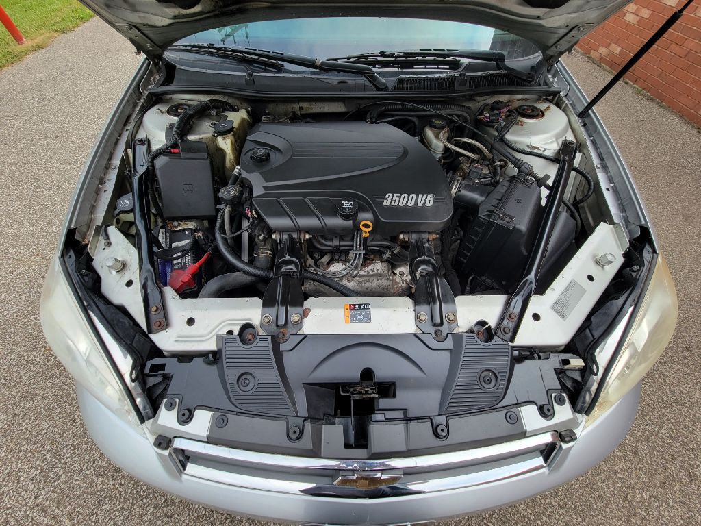 2011 Chevrolet Impala Image 26