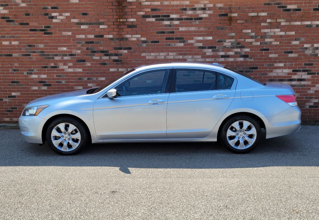 2010 Honda Accord Image 4