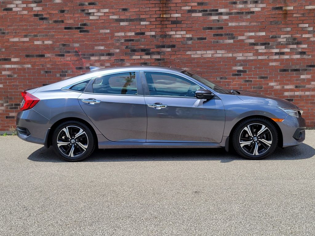 2018 Honda Civic Image 8