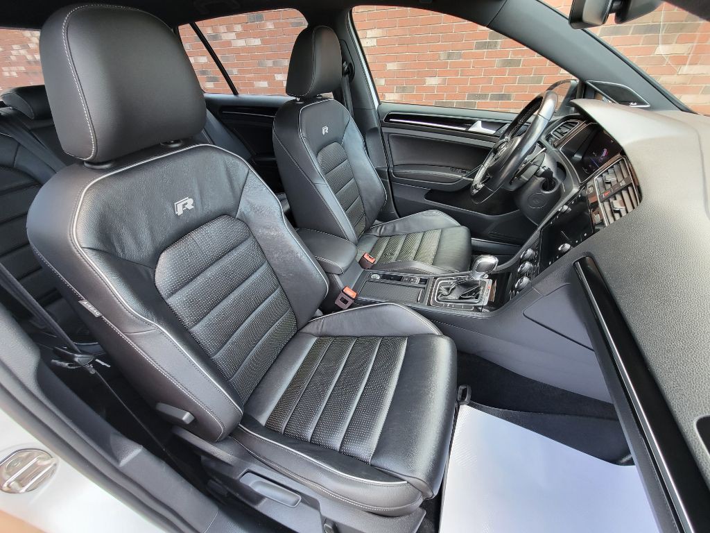 2018 Volkswagen Golf Image 19
