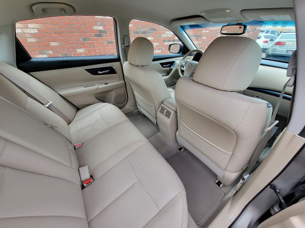 2014 Nissan Altima Image 15