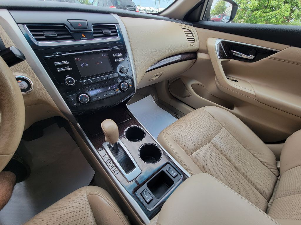 2014 Nissan Altima Image 20