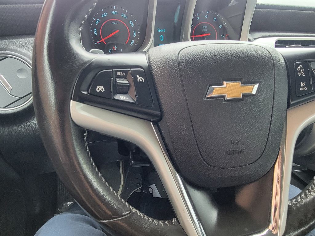 2015 Chevrolet Camaro Image 23