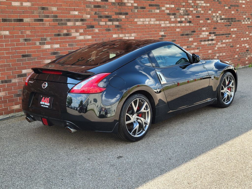 2016 Nissan 370Z Image 7