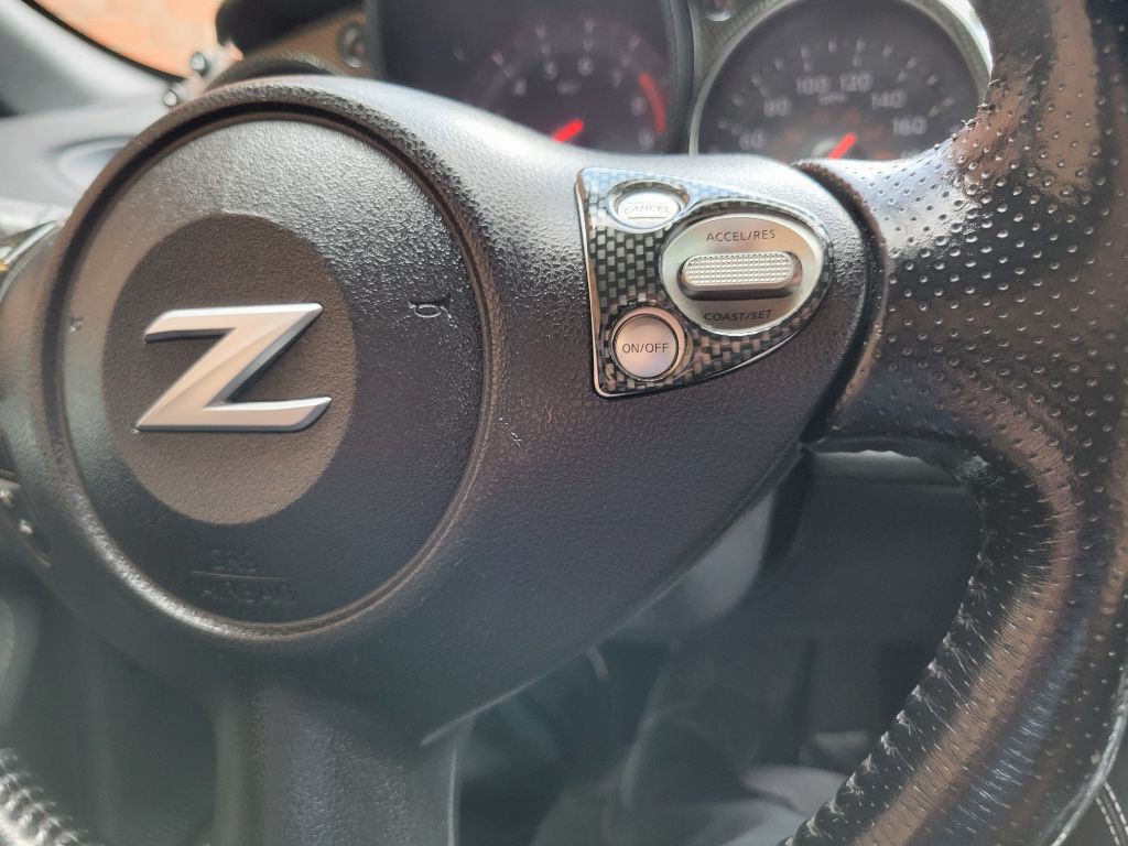 2016 Nissan 370Z Image 28