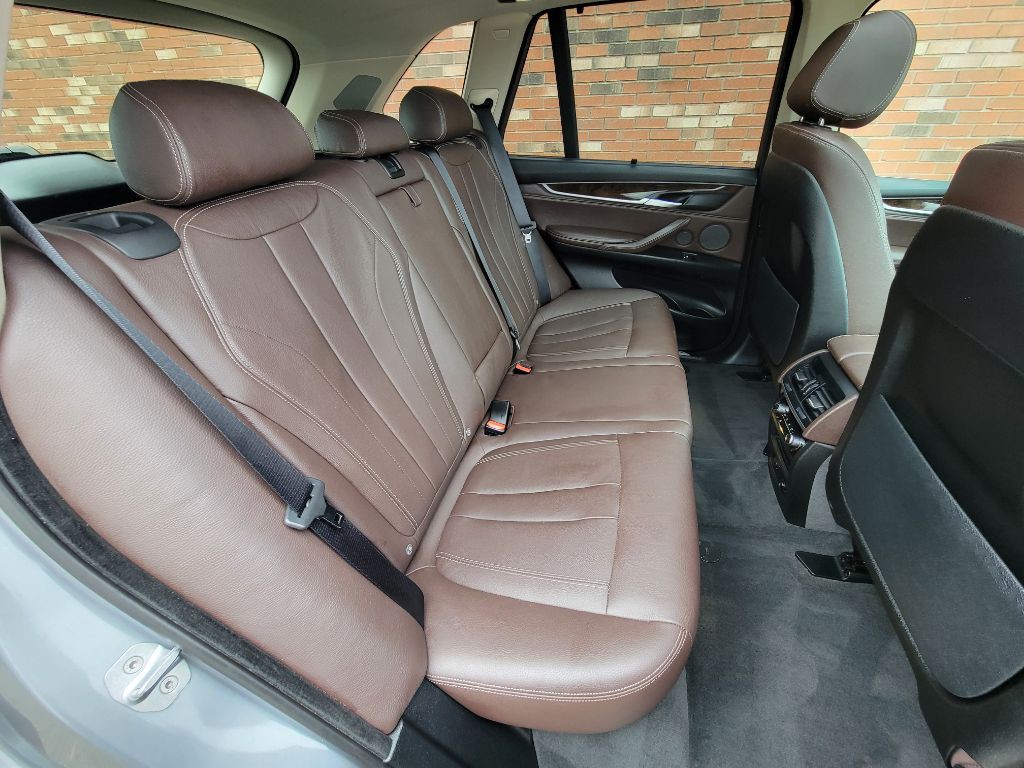 2016 BMW X5 Image 16
