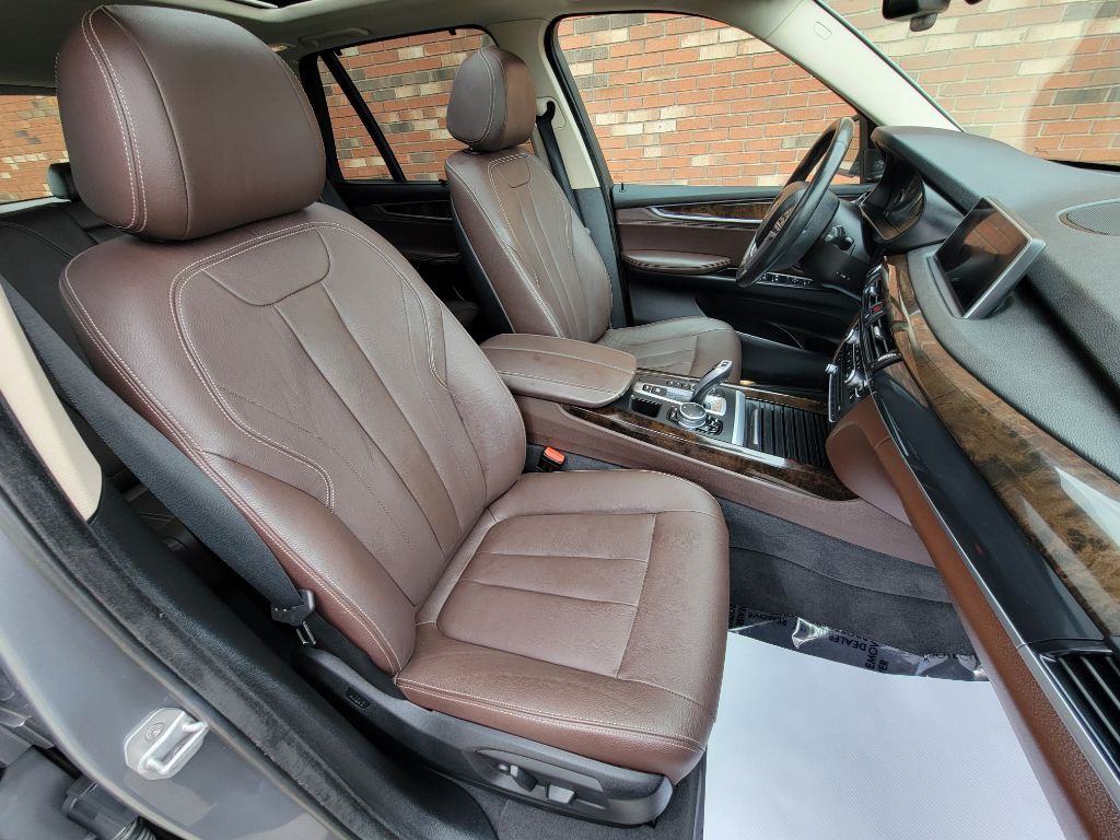 2016 BMW X5 Image 18