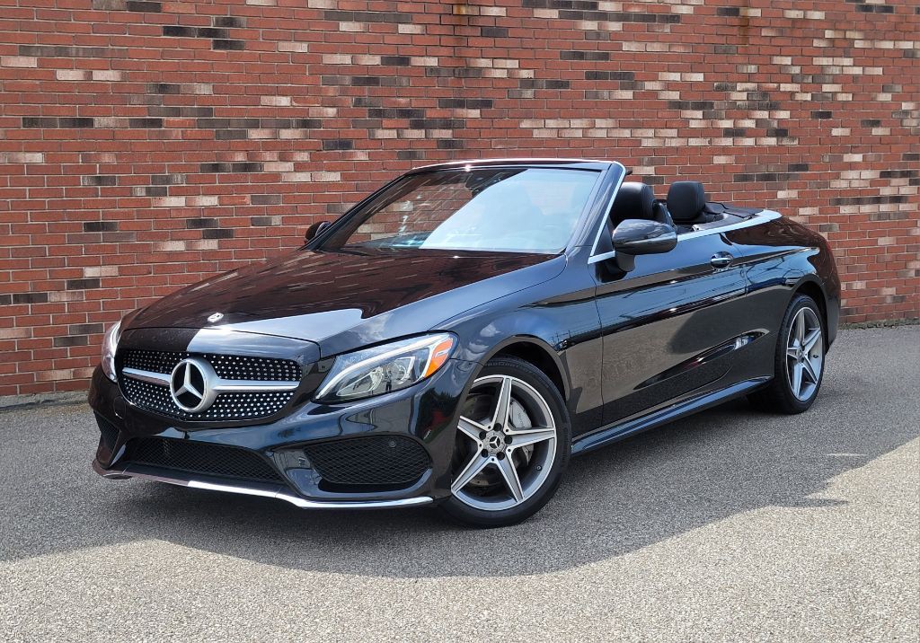 2018 Mercedes-Benz C-Class Image 2