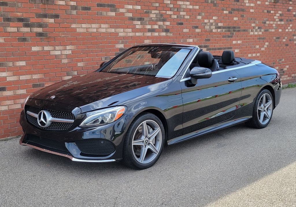 2018 Mercedes-Benz C-Class Image 3