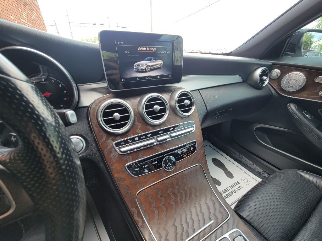2018 Mercedes-Benz C-Class Image 27